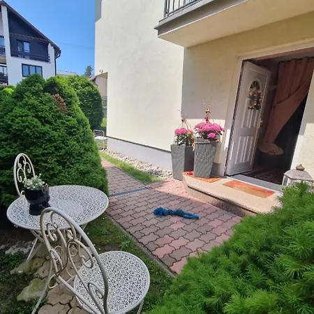 Lienka Alloggio in famiglia *